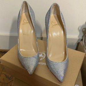 Louboutins Silver Sequins size 10 fits more like a 9.